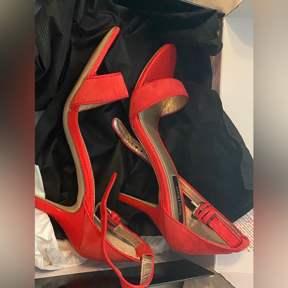 Whbm strappy coral color sandals